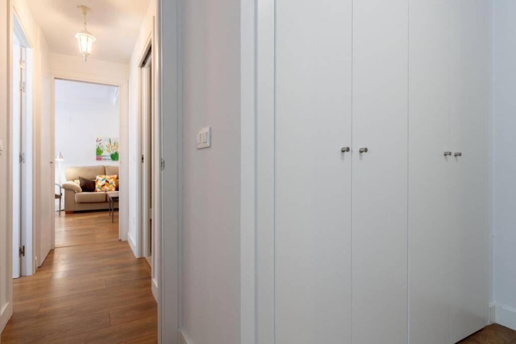 Triana Pages Oasis By Valcambre Apartment Севиля Екстериор снимка