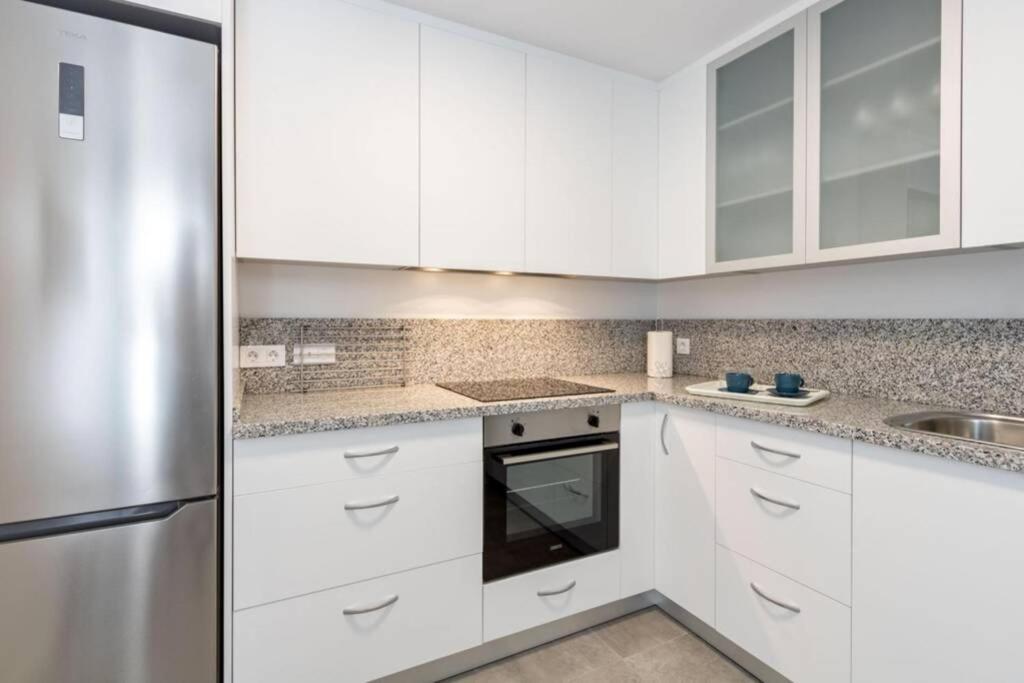 Triana Pages Oasis By Valcambre Apartment Севиля Екстериор снимка