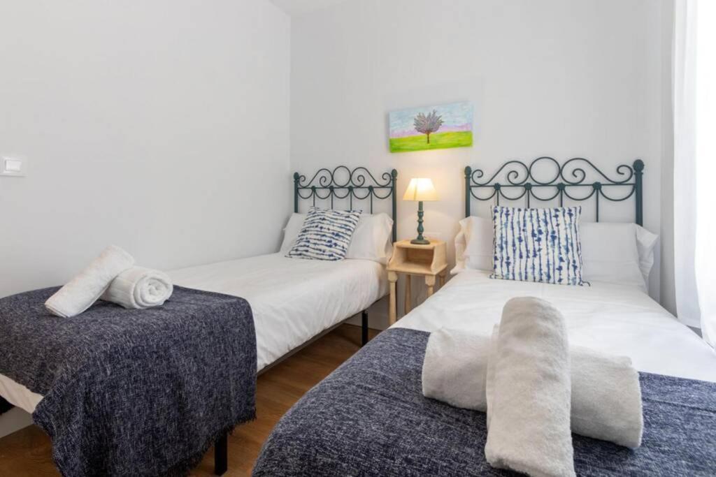 Triana Pages Oasis By Valcambre Apartment Севиля Екстериор снимка