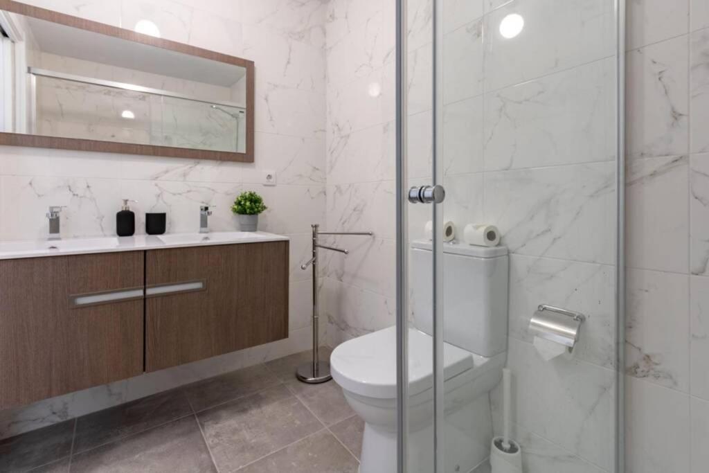 Triana Pages Oasis By Valcambre Apartment Севиля Екстериор снимка